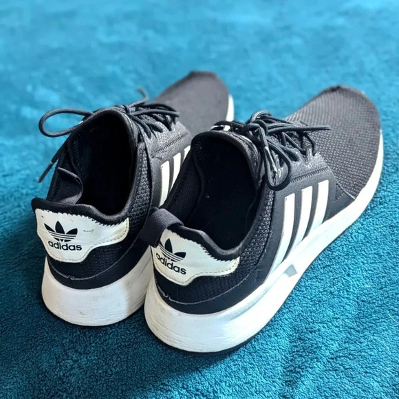 Adidas EVM | Size 9 | Black/White - Picture 2 of 6